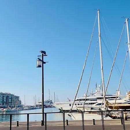 Chez Habitants Nice-port Rum i privatbostad Nice