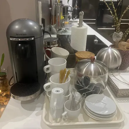 Chez Habitants Nice-port Rum i privatbostad *