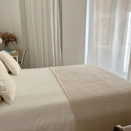 Homestay szállás Shared Duplex Nice-port Nizza